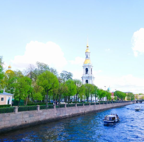 Boat Tours in St Petersburg at Night