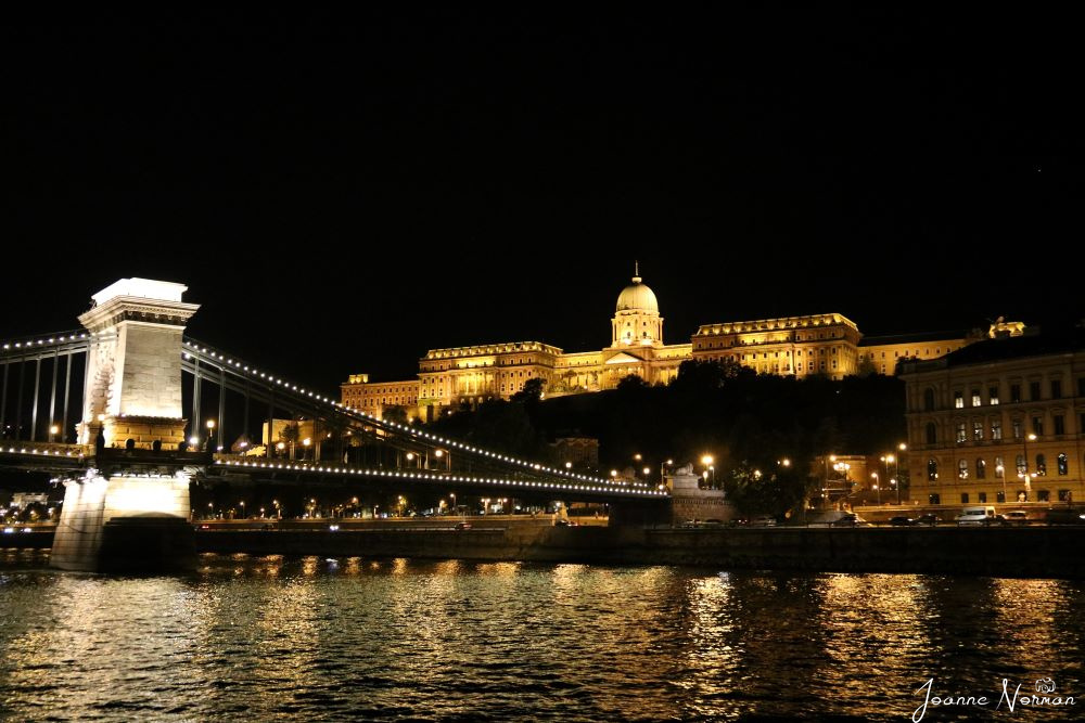 Things to do in Budapest at night