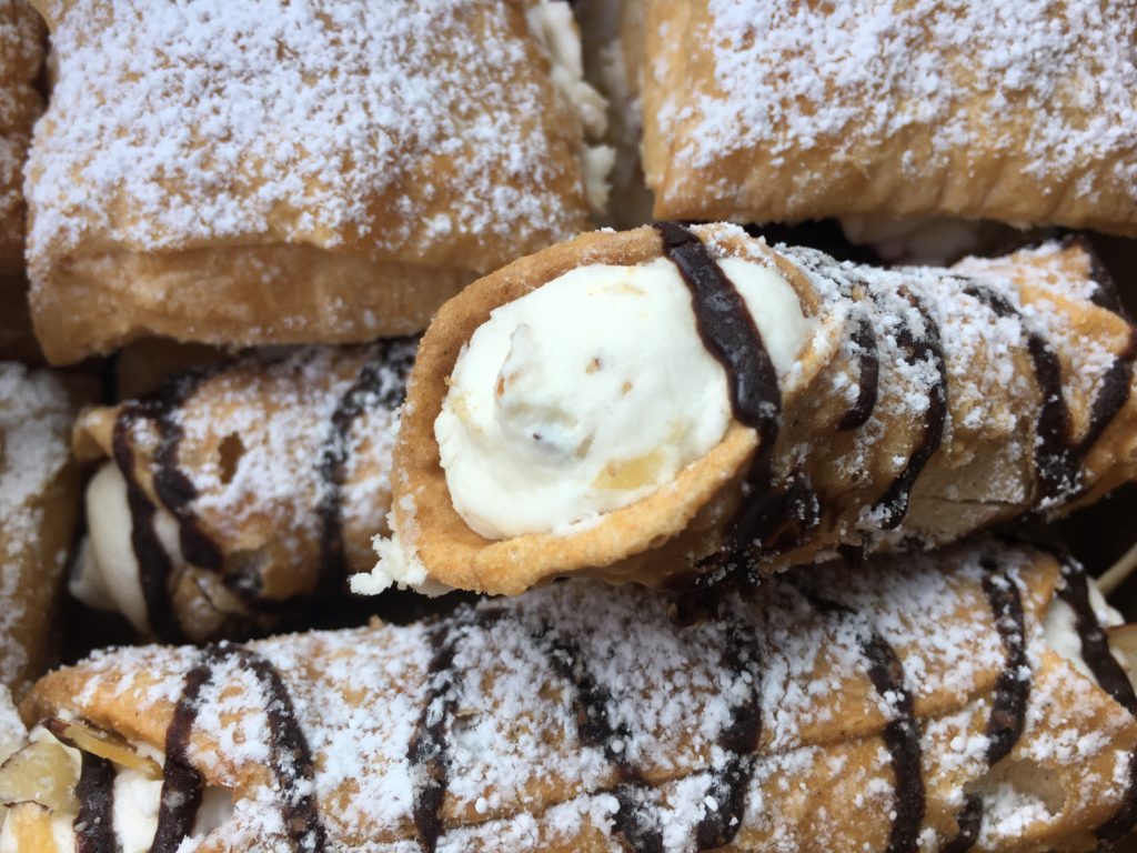 cannolis desert in Baltimore